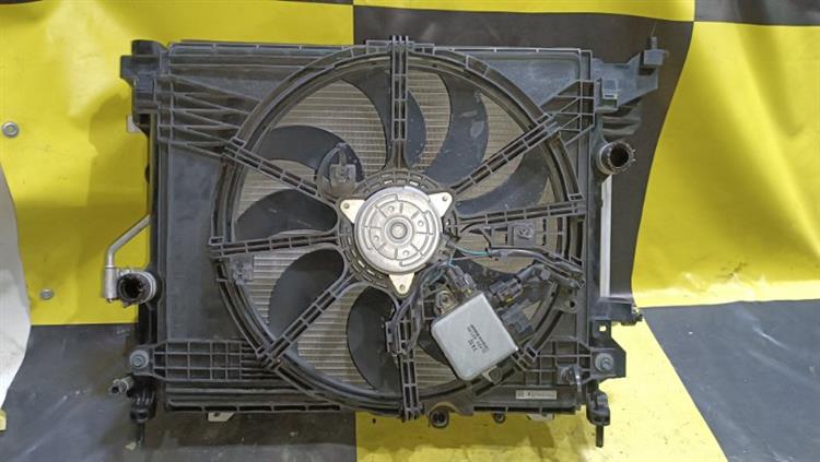 Радиатор основной Ниссан Нот в Липецке 105188