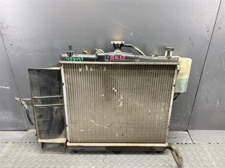 Радиатор основной Ниссан Марч в Липецке 459494